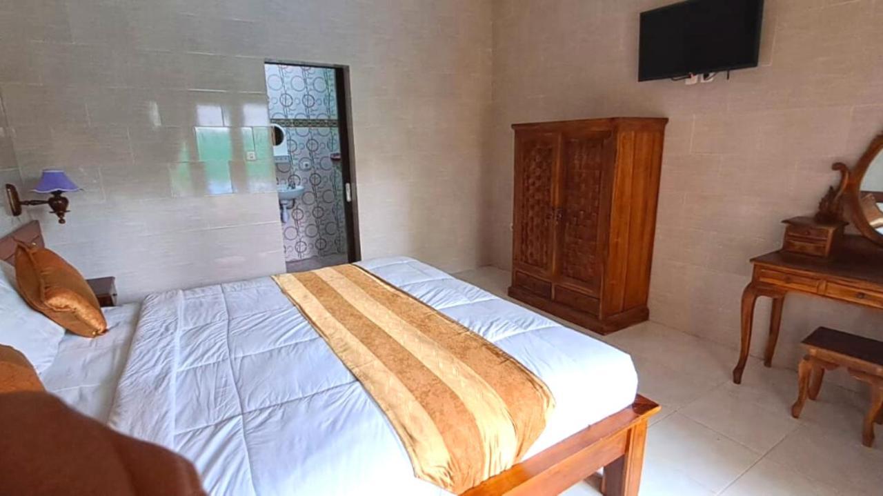 Wahyuga Sari Guest House Nita Salon & Spa 蓝梦岛 外观 照片
