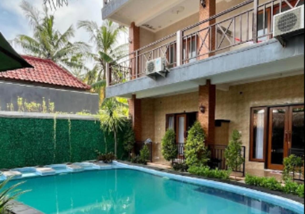 Wahyuga Sari Guest House Nita Salon & Spa 蓝梦岛 外观 照片